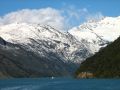 Minuscule bateau dans l'immensité de la Patagonie...