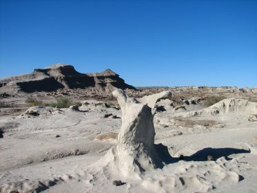 A nous d'imaginer des formes