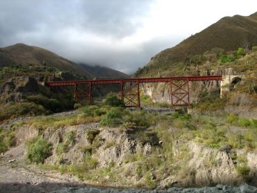 L'un des 29 ponts qu'emprunte le train des Nuages