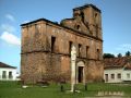 Devant les ruines de cette église, un piloris servant autrefois à fouetter et tuer les esclaves, le seul encore en place au Brésil