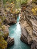 Le canyon creuse par la riviere Athabasca