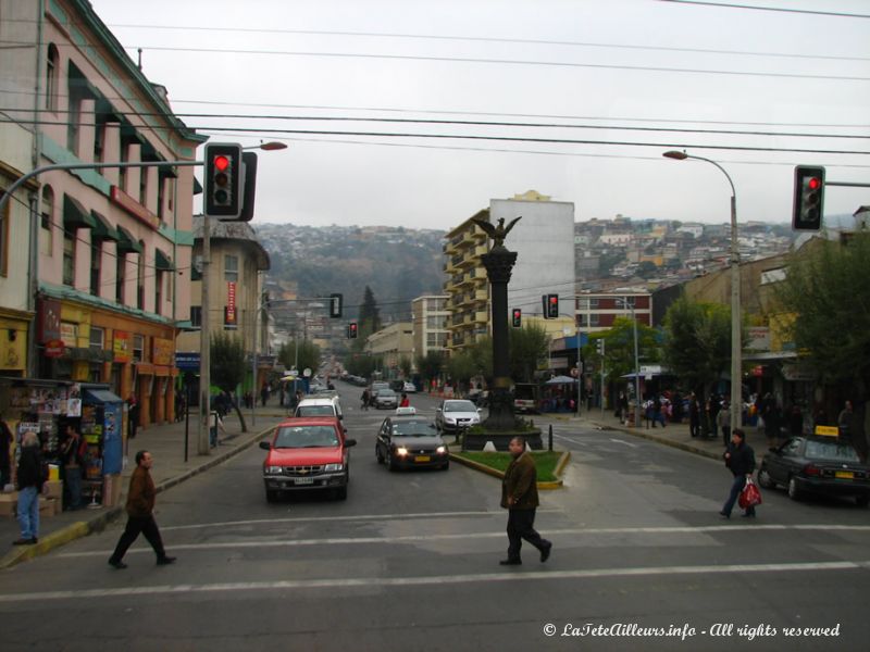 La ville basse de Valparaíso, moins typique