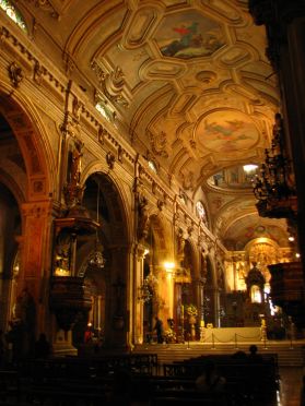 L'int&eacute;rieur est assez sobre