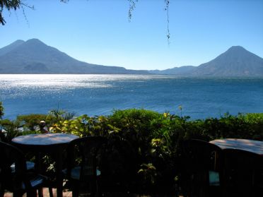 Quelle vue depuis ce petit restaurant de Panajachel !