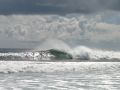 Les belles vagues du Pacifique sont bien réelles à l'île de Pâques...