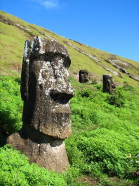 Les moai gardent leur myst&egrave;re &agrave; jamais