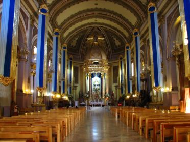 Elle fut la cath&eacute;drale de la ville  jusqu'au transfert de l'&eacute;v&ecirc;ch&eacute; &agrave; Mor&eacute;lia