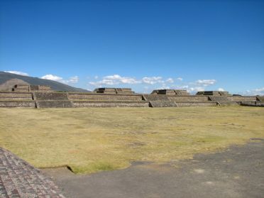 L'enceinte de la Citadelle, les Espagnols ayant confondu ces plates-formes l'encerclant avec des remparts