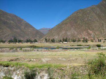 La vall&eacute;e d'Urubamba, aussi appel&eacute;e ''Vall&eacute;e Sacr&eacute;e des Incas''