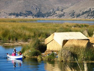 Vie quotidienne sur le lac Titicaca