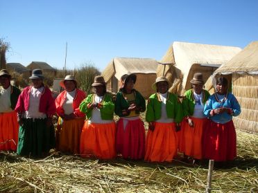 ... accompagnÃ©es par un champ d'adieu en quechua !