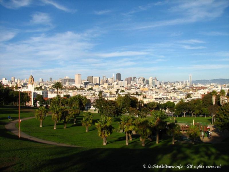 Les collines du quartier de Castro offent de belles vues sur le centre-ville de San Francisco