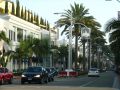Rodeo Drive, la rue des magasins de luxe de Beverly Hills