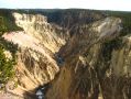 Les couleurs du canyon sont a l'origine du nom du parc, Yellowstone