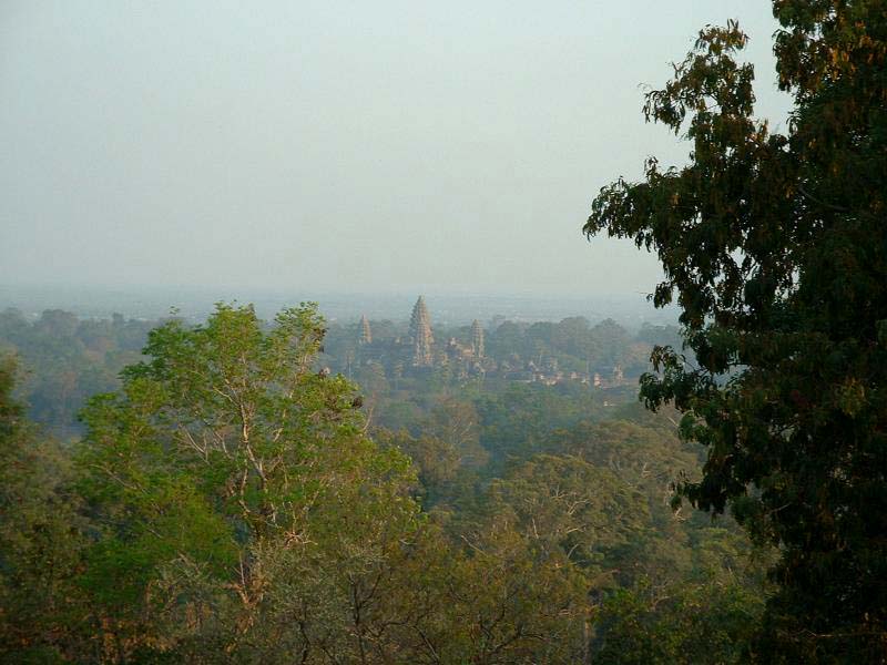 Angkor Wat émergeant de la jungle